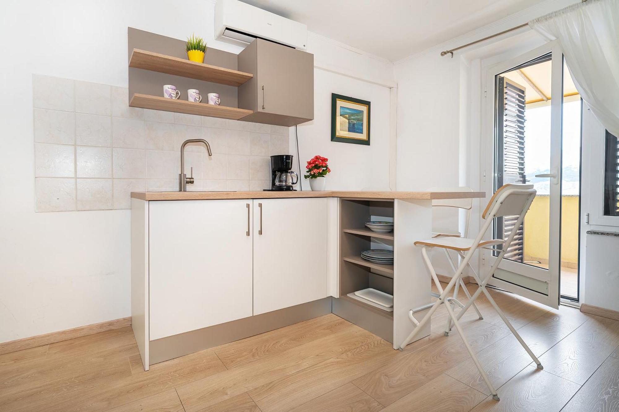 Studio Apartments Cavrak With Terrace Baška Exterior foto